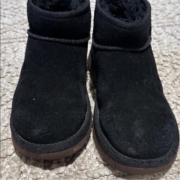 UGG Other - UGG Classic Black Footwear